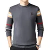 Zachte en warme staaf Homme 2024 Autumn/Winter Luxe Cashmere Sweater Mens Fashion Break High End Mens Christmas Sweater 240507