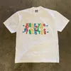 American Fun Graffiti Letter Design Design Summer Uomini e donne Thirt Shortleved Thirts Korean Luch Lazy Y2K Top 240425