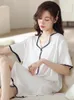 Vêtements de nuit pour femmes en satin de nuit femme bedgown rétro blanc nause de nuit lâche robe endormie été sexy glace silk vintage robe home vêtements