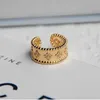 Mestre anéis cuidadosamente projetados para casais leves de luxo de quatro folhas anel de trevo feminino