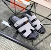 Luxe zomermerk Chypre Sandals schoenen Men Men Rubber Solt Slippers Outdoor Casual wandel slip op strandschuif comfort Walking EU38-46