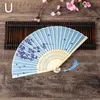 Produkte im chinesischen Stil Seiden Blumen gedruckt Faltlüfter Chinesisch Stil Vintage Muster Quasten Pendellanhand gehaltener Fan Dance Party Ornamente Home Decor