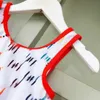 Mode barn enstycken baddräkt röd kant flickor badkläder storlek 80-150 cm sommarbarn strand bikinis designer barn badkläder 24 maj