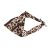 Bavaglini di abbigliamento per cani sciarpa leopardo stampare pelle amichevole portatile ampiamente applicabile pieghevole durevole per il compleanno della festa