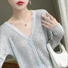 Kobiety Knits Tees YSC 2024 Summer Women Veck cienki kardigan z lodowymi strzępiami Wersja z długim rękawem i chłodny dzianin z koreańską modą2405