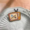 Cartoon TV Brooch ENAMEL AIGNELLE LAPELLES Vêtements pour enfants Badge d'anime pour enfants Fémir les amis ACCESSOIRES AB258