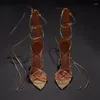 Sandalen sexy goldene Schlangenleder Leder -Knöchel -Wrap High Heel Speced Toe dünne Absätze Schnürung Bankettparty Schuhe Größe 46