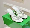Cuoio cinghie di mulo sandali designer designer tubolare da donna tacchi scarpe sexy muli feste sera 8,5 cm di verde nero