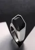 Modeheren Signet Rings roestvrijstalen kleur zilveren band met zwarte stenen inlegring voor mannen vintage motor sieraden Bague Anel M5478367