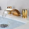 Waschbecken Wasserhähne Schwarzer Wasserhahn 3 Löcher Becken Wasserfall und kaltes Wasser Badewannen Sie Split Waschbeckenmischer Taps Dritte -Stück -Set