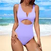 Swimwear féminin Les femmes coupées du maillot de bain en une seule pièce 2024 décontracté V Neck monokini monokini sexy