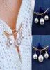 6PCSSet Fashion Pearl Fixed Strap Charm Safety Pin Brosch tröja Cardigan Clip Chain Brooches Jewelry5202679
