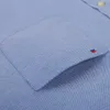 メンズドレスシャツメンズロングスリーブオックスフォード格子縞のカジュアルシャツフロントパッチチェストポケットレギュラーフィットボタンダウン襟厚いワークシャツD240427