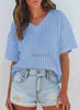 Frauenpullover lässig Sommer Top V-Ausschnitt kurzärmeliges Hemd Solid Color Hollow Leichtes lockeres Pullover Hemd Mode-Strickwege