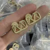 Boucles d'oreilles de cerceau de créateur pour femmes diamants en or