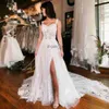 Fulllace Hochzeitskleid für Braut A-Line Spaghetti-Gurte Illusion Perlen Pailletten Spitzenstufe Tüll sexy hohe Split-Brautkleider für die Ehe D067