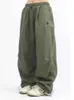 Pantalon féminin Capris QWK Y2K Baggy Cargo Pantalon Femmes Parachute plissée haute taille pantalons de survêtement vintage Strtwear Vintage surdimensionné surdimensionné Joggers Y240509