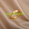 Wannee OEM niestandardowe wesele proste biżuterię złoto plastowane zaręczyny ze stali nierdzewnej biżuteria