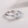 Clusterringe Wuiha Real 925 Sterling Silver Kissen geschnitten 7mm Moissanit Diamant Hochzeit Cocktail für Frauen Jubiläum Geschenk Fine Schmuck