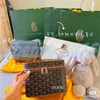 10a kaliteli kozmetik bagaj crossbody çanta lüks çanta çanta ilacı çanta çantalar erkekler kadınlar için tasarımcı çanta makyaj