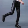 Calça de couro masculino calças de couro esbelto punhas de couro de moda de moto