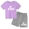 Lettre de style d'été King Pattern T-shirt garçons filles enfants cool tops garçon fille girls enfants 3d tshirt mode t-t-t-t-shirt 240509
