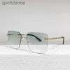 Lunettes de soleil de concepteur d'origine de haute qualité Femme Femmes Types de lunettes de soleil teintées sans crègne personnalisées