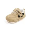 Sneakers Baby Soft Semed Walking Chaussures Anti Slip et mignon bébé 0-1 ans couture nouveau-née enveloppée H240509