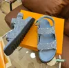 Real en cuir denim Button Hook and Loop Sandales Summer Designer Style décontracté Chaussures sportives faciles