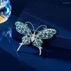 Spettastra Shining Cubic Zirconia Butterfly Bouttonere Gioielli per donne Design Design Dichiarazione di moda Studio Corsage Pins