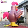 8MH (26ft) med fläktbar reklam Uppblåsbar kyckling med ölmugg inflationstecknad djurmodell spränger fåglar ballonger luft blåst