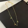 Cadeia de colar de moda de designer de luxo 925 prata banhada 18k ouro banhado aço inoxidável letra de colares pendentes para jóias femininas