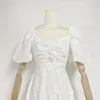 Französische romantische weiße Spitze ein Schulterknopf sexy Hollow Open Rücken Urlaub Style Kleid