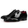 Designer Luxury Mandons pour hommes Chaussures habillées classiques Toe à bout pointu noir Patent Cuir Rivets paillettes Men de paille