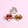 Spille Scheletro Skull Scheletro Fungo Fungo fantasma Russula Pins Broche Spille Bassughi Batteni di Halloween Kids Gioielli