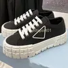 Geborsteld lederen sneakers voor mannen dames flat bodem wit platform schoenen klassieke schoenen sneaker designer ontwerper hoogwaardige tennisschoen trainer mode v3