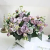 Decoratieve bloemen kransen 2 stks roze nep pioen pioenjongen Boeket oudejaarsavond kerstvazen ​​voor decoratie huis woonkamer zijden rozen kunstmatige bloemen