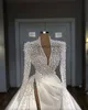 Ilusão Pearls Crystal Country Wedding Vestres 2023 Africano Slave Longa Divisão Split Satin Church Garden Garden Bridal Recepção Robe de Mariee
