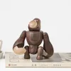 Miniature Nordic Wooden King Kong Dolls Figurine Gorilla Figurine sospese Monkey Decorazioni per la casa Accessori per artigianato marrone Ornamento Doni