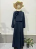 Etnik Giyim Zarif Müslüman Kadınlar 2 Parça Setleri Abaya Dubai Düz Renk Üstleri A-line etekler Eid Arap İslami Moda Kıyafetleri Orta