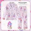 T-shirts 2023 Kawaii Sanried Cinnamon Pyjamas Cute Anime Kuromi Melody Childrens Pyjama's Pyjama's lange mouwen jongens en meisjes zelfgemaakte kindercadeausl240509