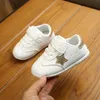 Sneakers dziewczyna dziecko 0-2 lata dziecięce buty swobodne buty męskie do nauki spacerującego w singlu 2020 wiosna i jesień nowa edycja H240509