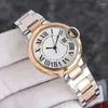腕時計高品質時計クォーツムーブメント42mmステンレス鋼防水性カップルレジャービジネスメンズカスタムトレードマーク