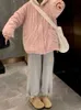 Pantalon féminin Capris Houzhou Kawaii hiver surdimensionné gris jogging pantalon de survêtement coréen coeur coeur broderie flce joggers chaleureux pantalon de sport y240509