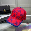 Hommes Capes de balle Brand Hat Men Femmes Fitted Hats Différents styles de mode Bucket Hat Designer Cap Unisexe réglable