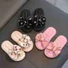 Slipper Kids Baby Girls Slippers Soft Sole Comfortabele niet-slip Toddler Princess Sandalen met Bow Summer Beach Shoes 230904 Q240409