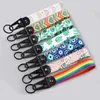 Keychains Lanyards Trkiye Eye of Evil Key Chain Chain Mens Pendant Key Ring Rainbow Courte de corde suspendue Label Key Label Infirmière Accessoires Couple J240509