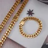 Ketten Omkaiming Hip Hop Curb Cuban Link Chain Halsketten für Männer Frauen 316L Edelstahl Halsketten Mode Schmuck Geschenke wasserdicht D240509