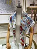 Üst lüks H tasarımcısı beyaz eşarp marka tasarımcıları sıcak eşarplar kadın şal gerçek ipek bayanlar eşarp çiçek şal başörtüsü baskı basılı plaj neckscaf için lady 90x90