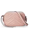 Sacs de caméra de créateur à bandoulière Fashion Black Rose Rose Luxury Luxe en forme de V Couiner Womens Sac Cross Body